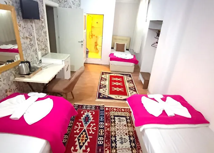Sulduz Hotel